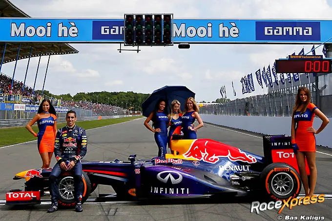 grid girls gamma racing day assen red bull f1 racexpress 680 aaz6o0223