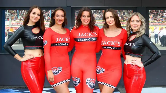 grid girls yt