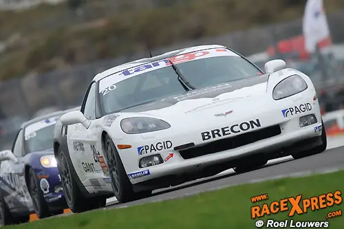 gt4 race 1 v dongen