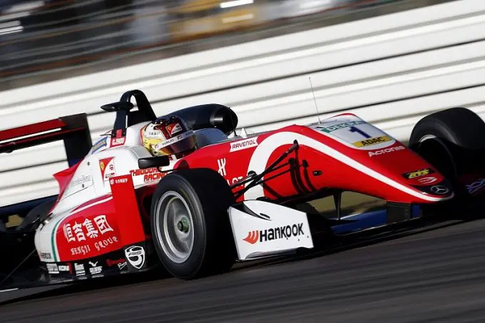 guanyu zhou f3 hockenheim