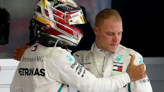 hamilton bottas na race sochi