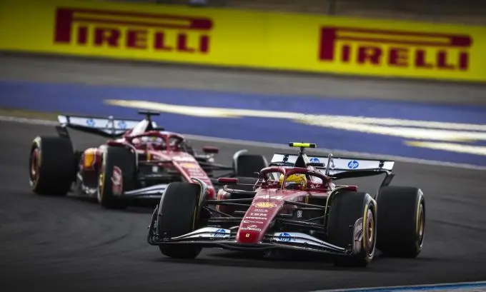 hamilton leclerc ferrari 2