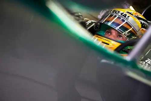 hamiltoncockpitmonza rx500