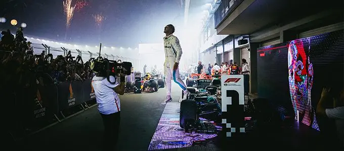 hamiltonsingapore2018win