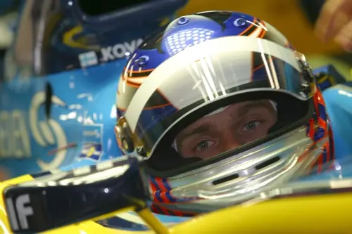 heikki kovalainen in cockpit