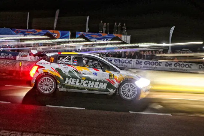 helichem rally team henk vossen en harmen scholtalbers in actie tijdens de nacht van achtmaal 240714