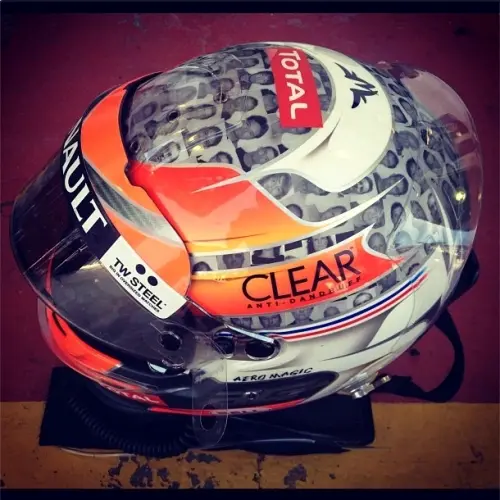 helm romain grosjean interlagos