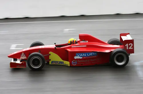 henry zumbrink naar podium f brl2