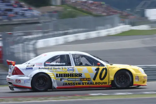 henry zumbrink nurburgring2