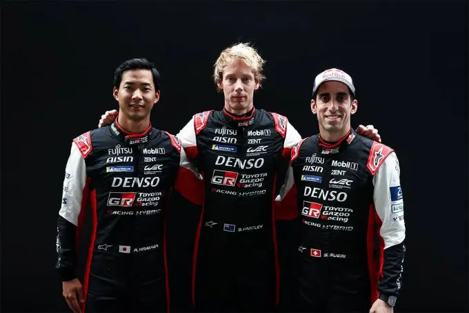 hirakawa brendon hartley and sybastien buemi