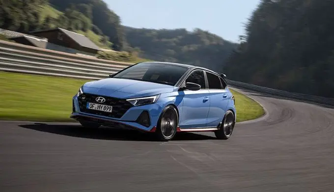 hyundai onthult zijn derde high performance model de geheel nieuwe hyundai i20 n 1