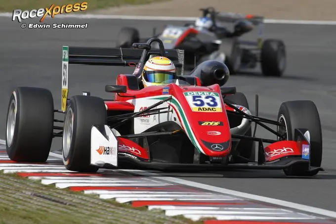 ilott 1