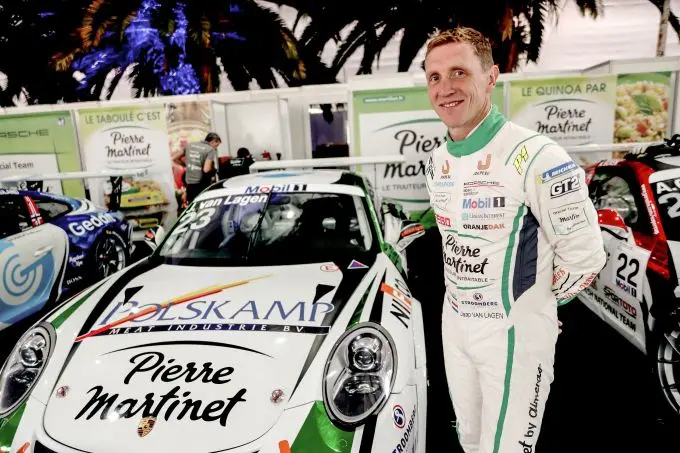 jaap van lagen met team vice kampioen in porsche supercup