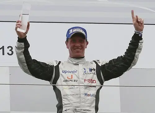 jaap van lagen verdient terugkeer in porsche supercup rx 500