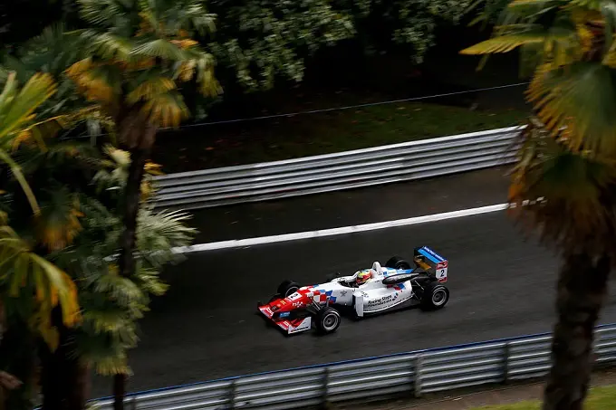 jake dennis pole position