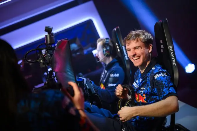 jarno opmeer red bull
