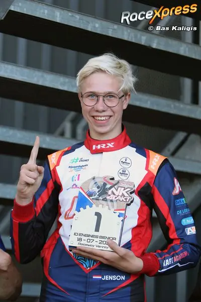 jenson de leeuw weer op de hoogste trede van het podium c015656