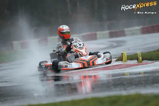 jordy westerlaken rx spectaculair naar de zege in kerpen c013723