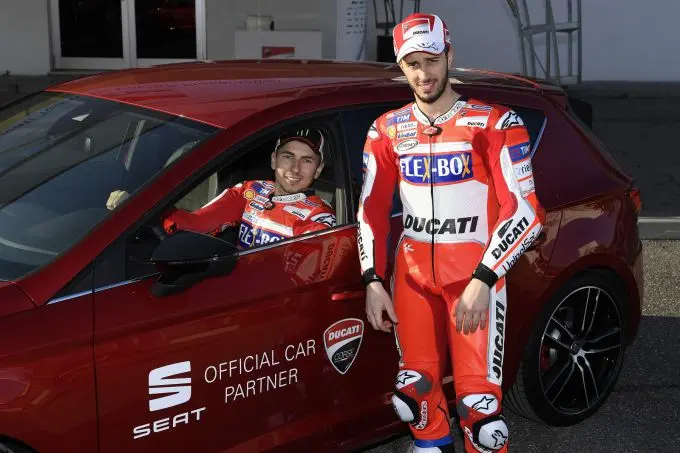 jorge lorenzo en andrea dovizioso ducati en seat