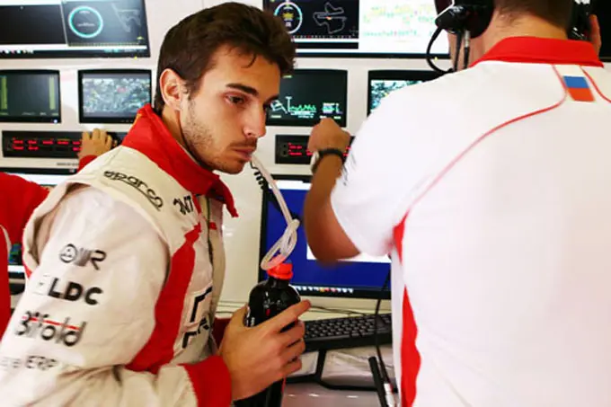 jules bianchi portret marussia f1 racexpress 680