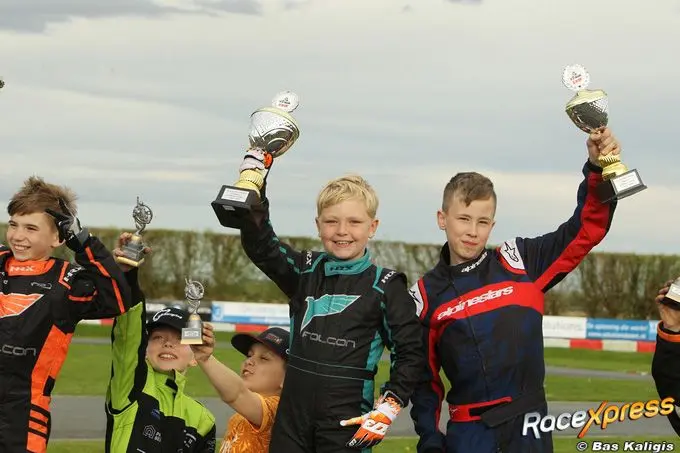 julian podium rx e90b5676