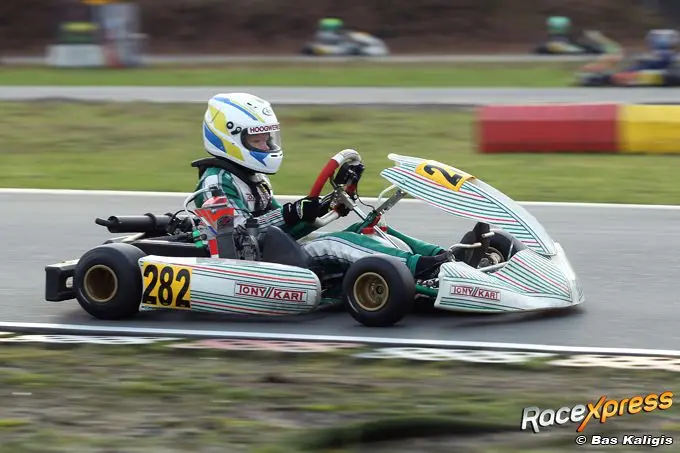 kart talent thijs stevens wint bij de debuut in rotax max junioren