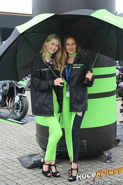 kawasaki umbrellagirls rx400 img2153sa