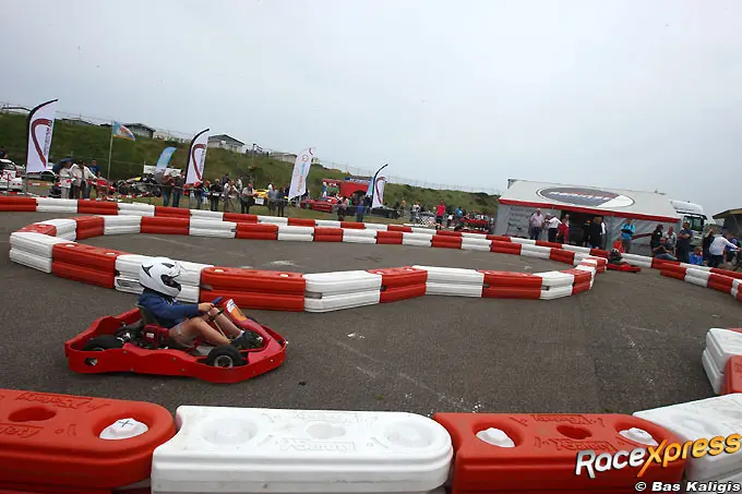 kcl rx 680 kids tour karting 717h7687