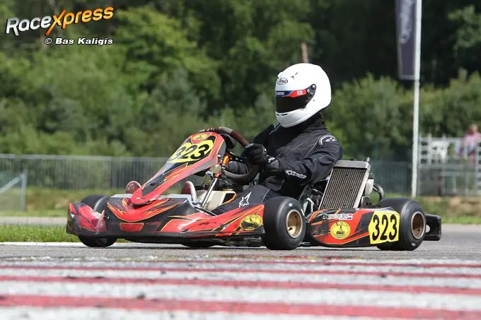 kcr axel van den berg naar podium id0g8906