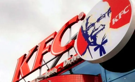 kentucky fried chicken kfc in de autosport