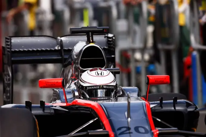kevin magnussen albert park