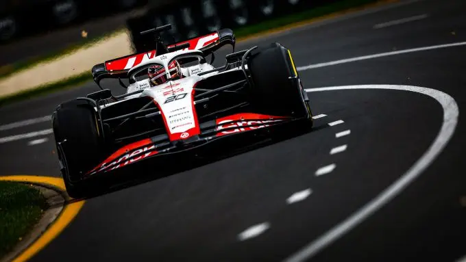 kevin magnussen aus