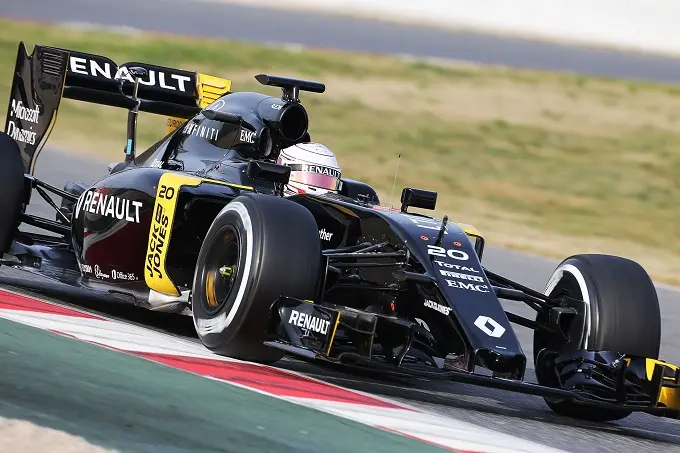 kevin magnussen renault f1
