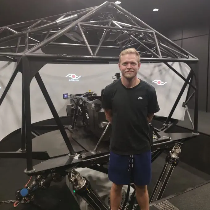 kevin magnussen simulator le mans
