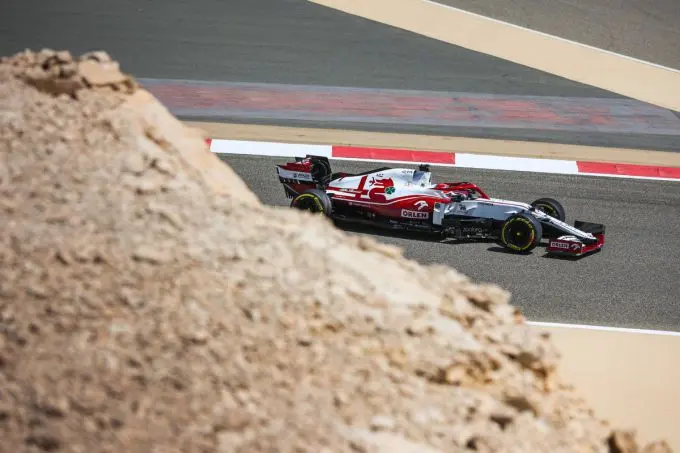 kimi raikkonen test zondag 1