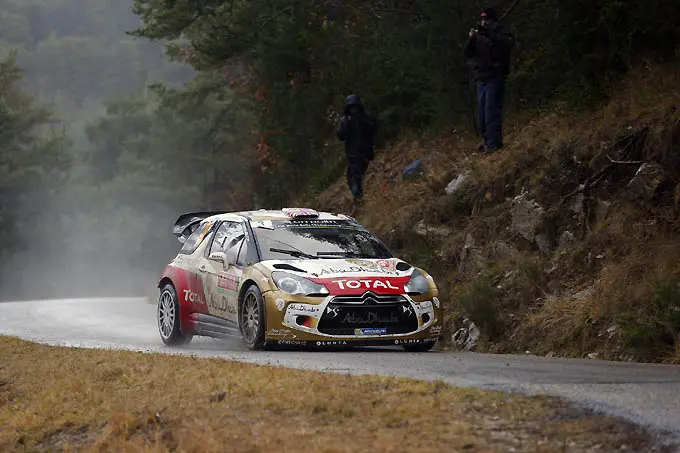 kris meeke citroen total abu dhabi rallye monte carlo 680