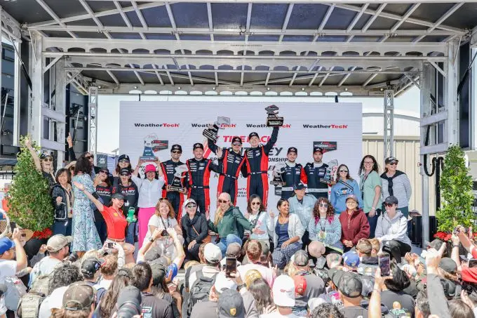laguna seca winnaars 2025 podium foto imsa levitt laguna 5 11 25 00090