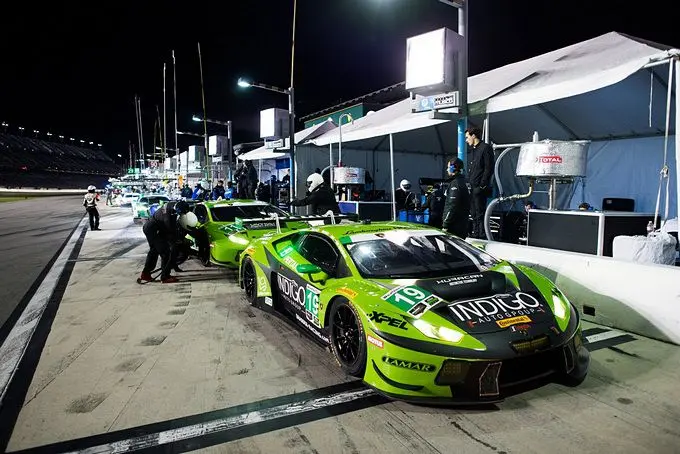 lamborghini daytona rolex 24h