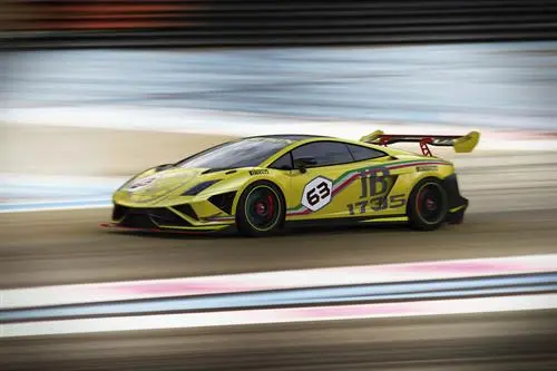 lamborghini gallardo lp 570 4 super trofeo 2013