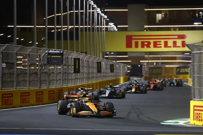 lando norris jeddah p8