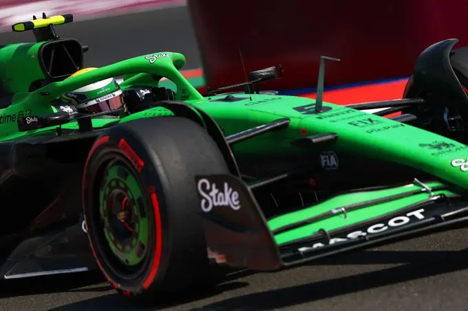 large 2025 hungarian grand prix saturday 3