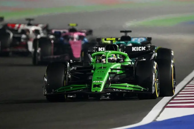 large 2025 qatar grand prix sunday 3