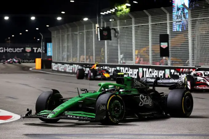 large 2025 singapore grand prix sunday 2