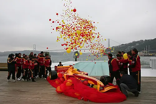 launchgalatasarayballon