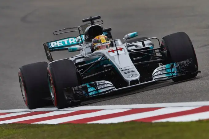 lewis hamilton bahrein