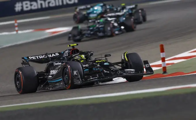 lewis hamilton bahrein race