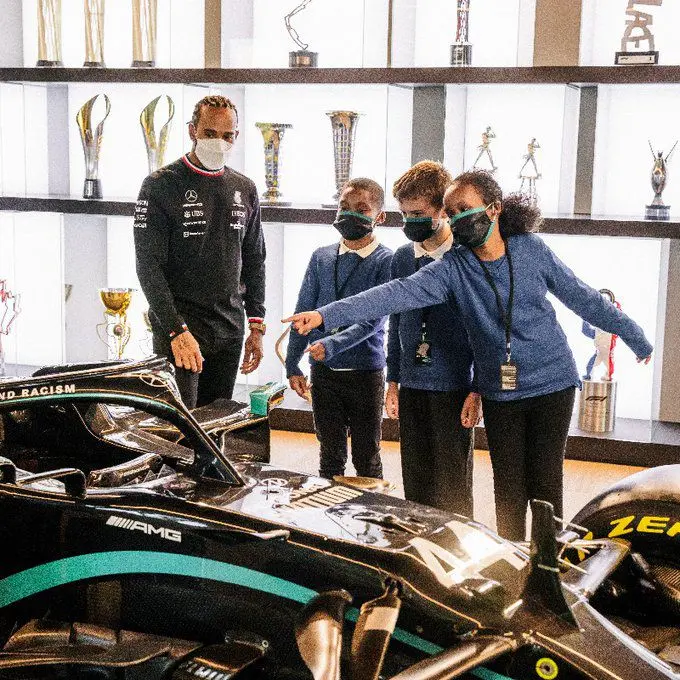 lewis hamilton children factory