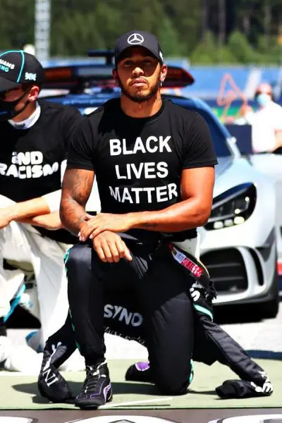 lewis hamilton f1 knielen black lives matter