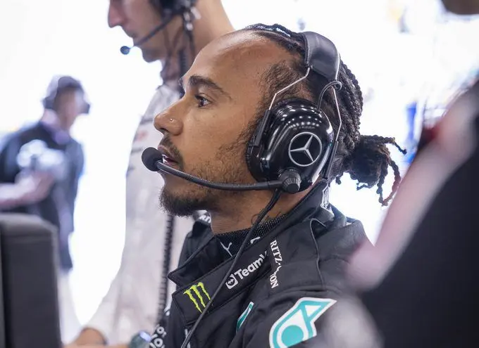lewis hamilton f1 m389028