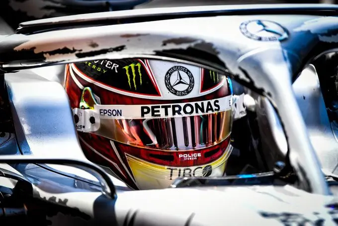 lewis hamilton f1 mercedes rx 680 m205336